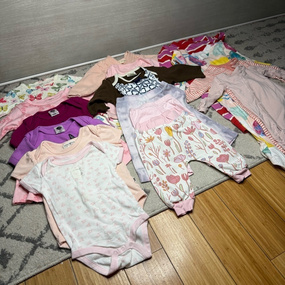 17 Piece Organic Cotton Baby Girl Lot